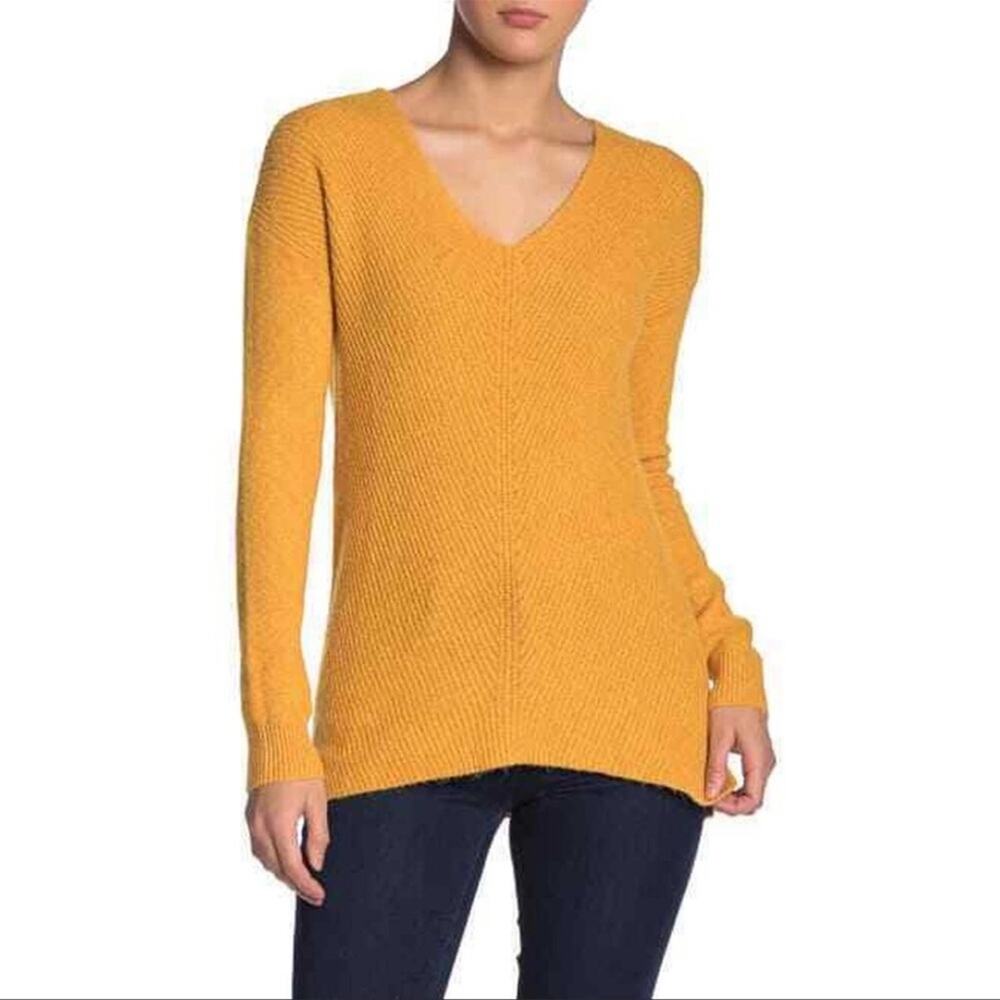 Abound Women's Yellow Treasure Long Sleeve V-Neck Sweater Size Small